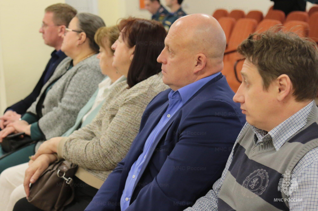 mchs-rossii-i-veterinariya-proveli-meropriyatie-v-novom-formate-vzaimodeystviya_17767612661776171348.JPG